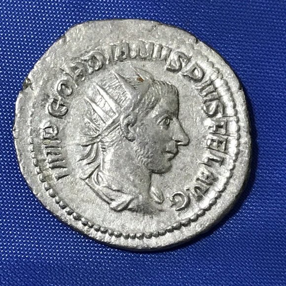 Authentic GORDIAN III Ancient Silver Roman Coin "SECVRIT " - Picture 1 of 2